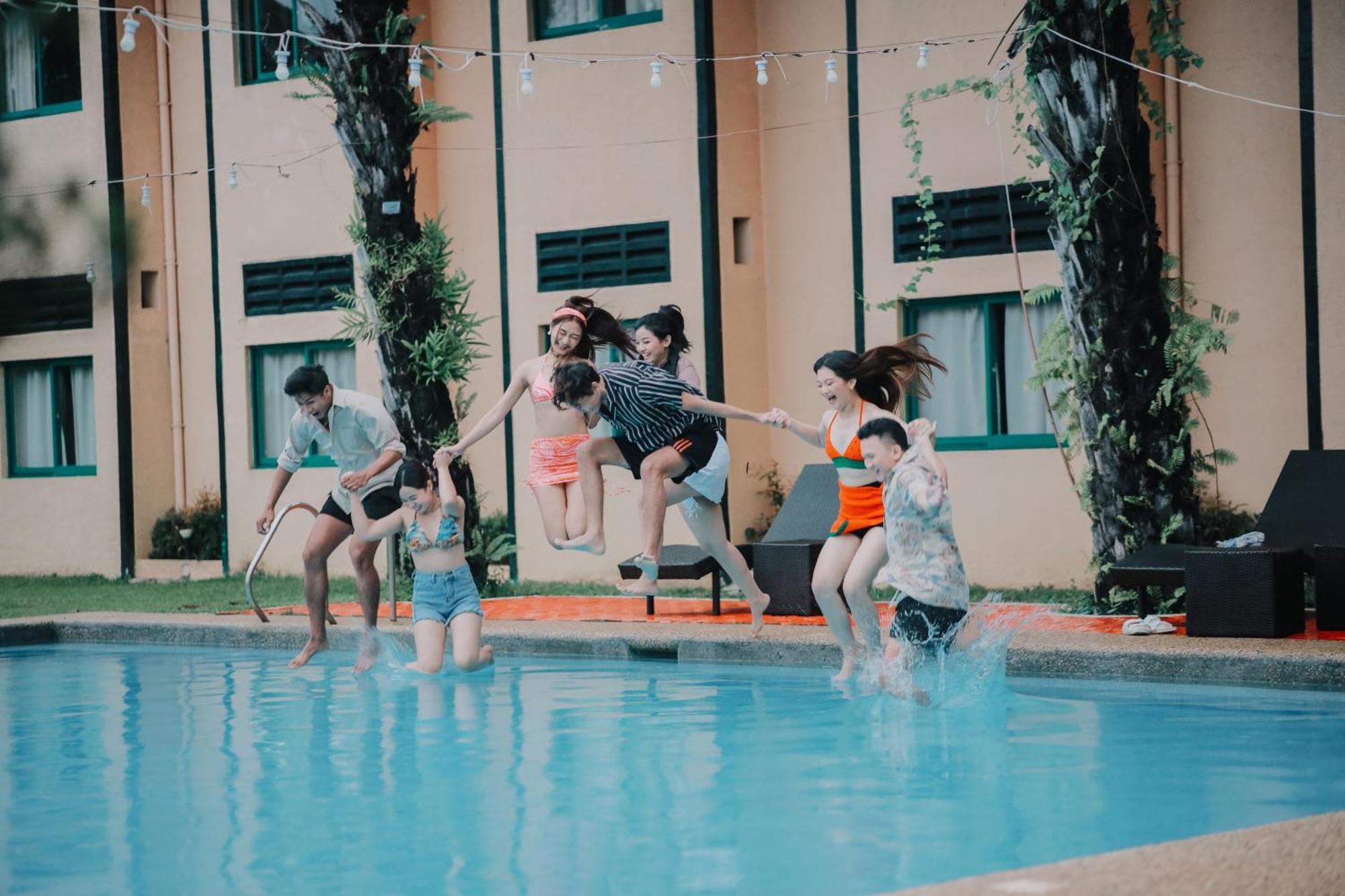 Microtel By Wyndham Cabanatuan Buitenkant foto